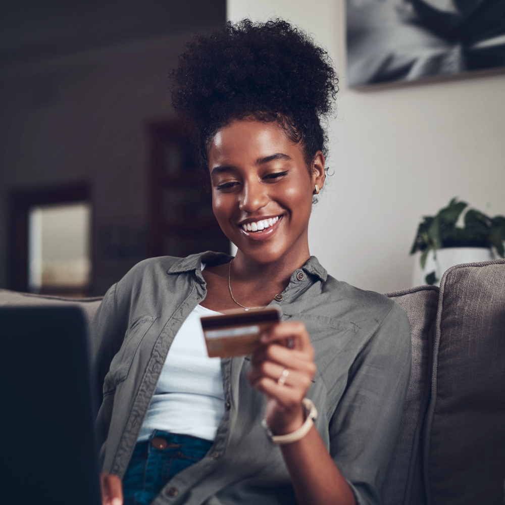 Cliente usando Internet Banking conversacional